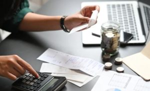 What Flat-Rate Expenses Can Employees Apply For?