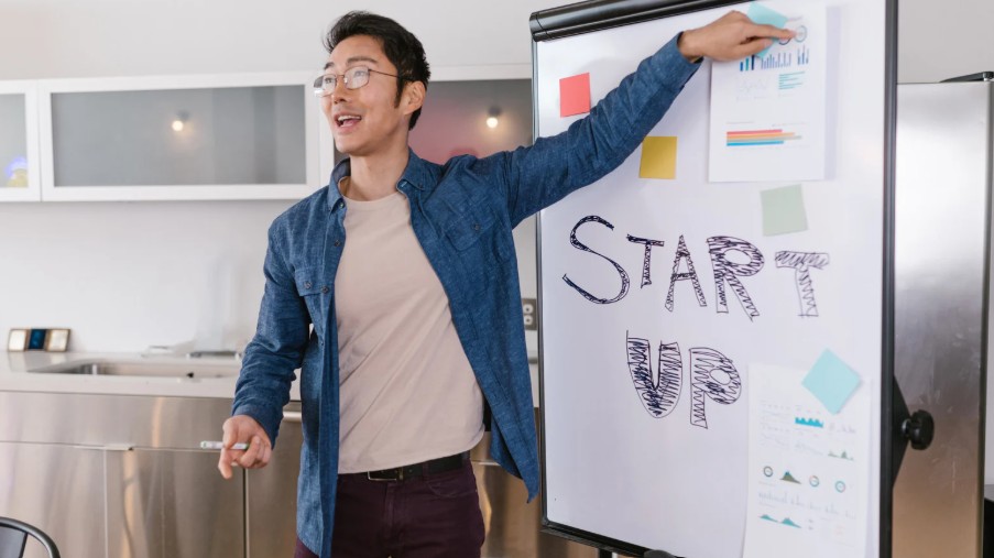 how to use personal assets to fund your first startup